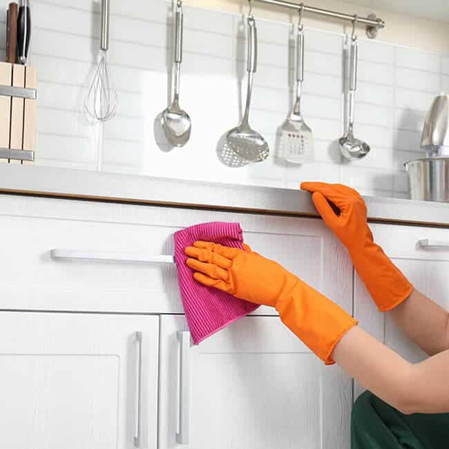 Ways to Clean White Painted Wood